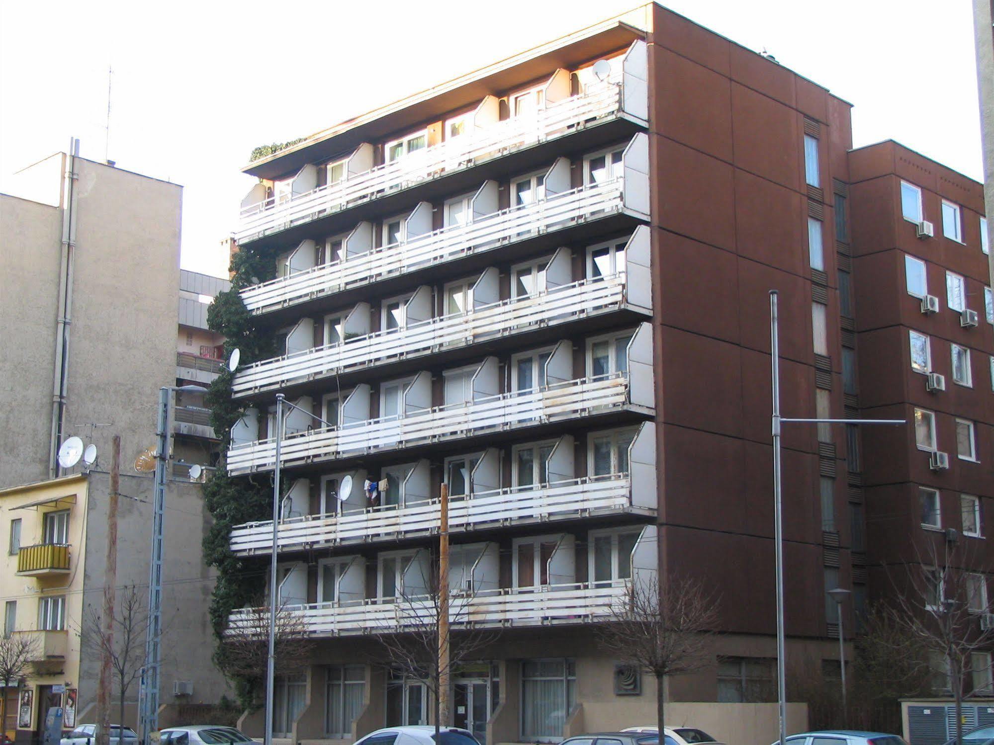 Apartments Leslie Boedapest Buitenkant foto